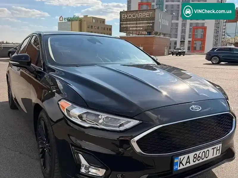 Ford Fusion 2019, фото з оголошення 2 з 18, VIN 3FA6P0RU2LR141416