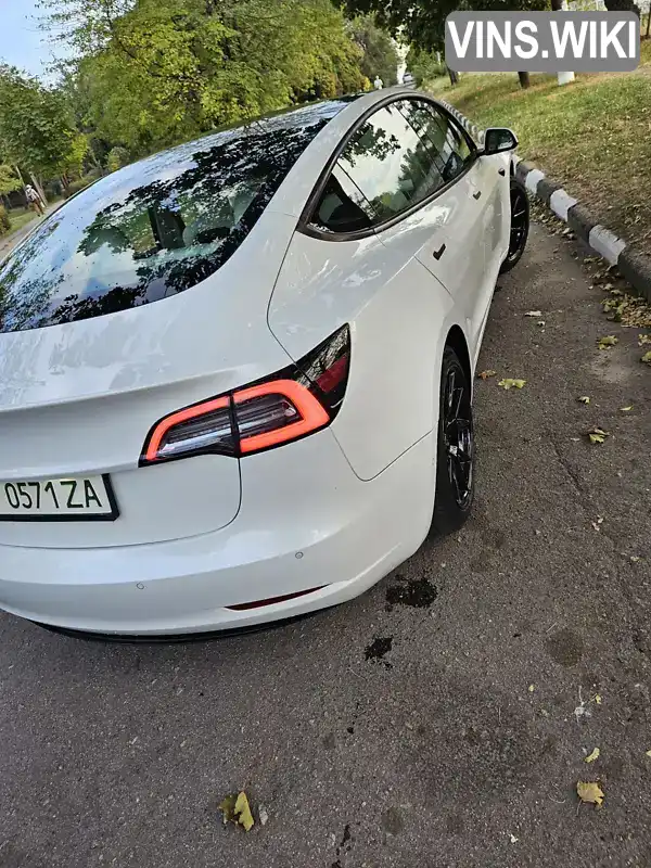 Tesla Model 3 2021, фото з оголошення 2 з 7, VIN 5YJ3E1EA8MF870074