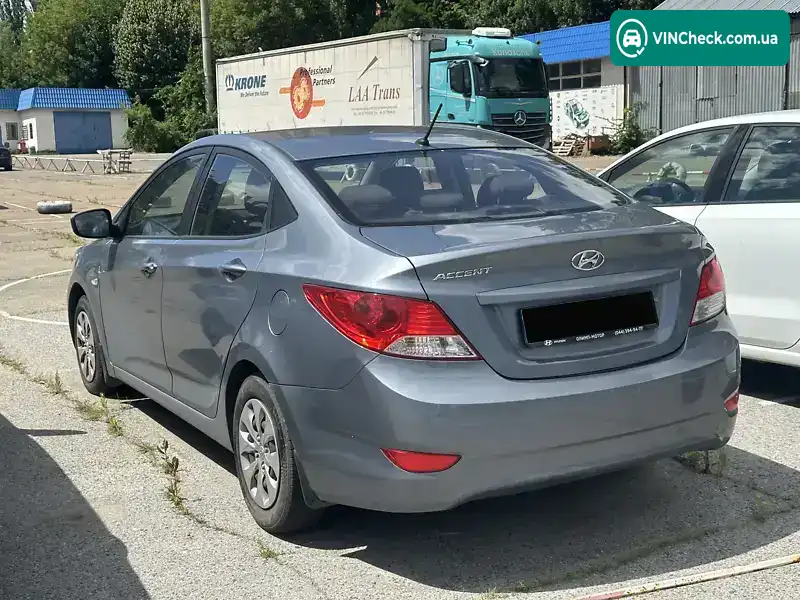 Hyundai Accent 2018, фото з оголошення 2 з 8, VIN KMHCT41BAJU430965