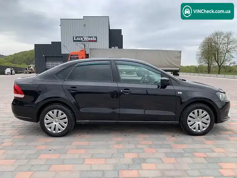 Volkswagen Polo 2012, фото з оголошення 2 з 14, VIN XW8ZZZ61ZDG002241