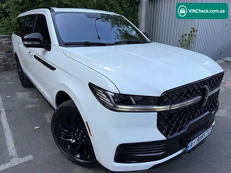Lincoln Navigator 2025, фото з оголошення 2 з 20, VIN 5LMJJ3LG7SEL00774