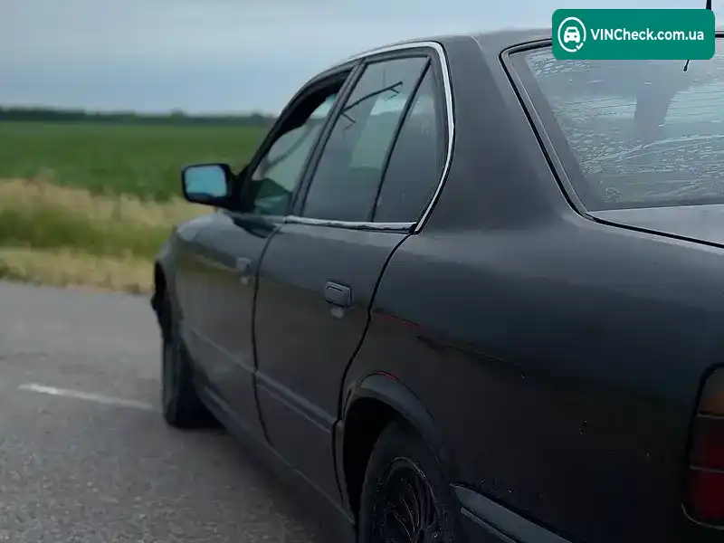 BMW 5 Series 1991, фото з оголошення 2 з 11, VIN WBAHA51040BA87367