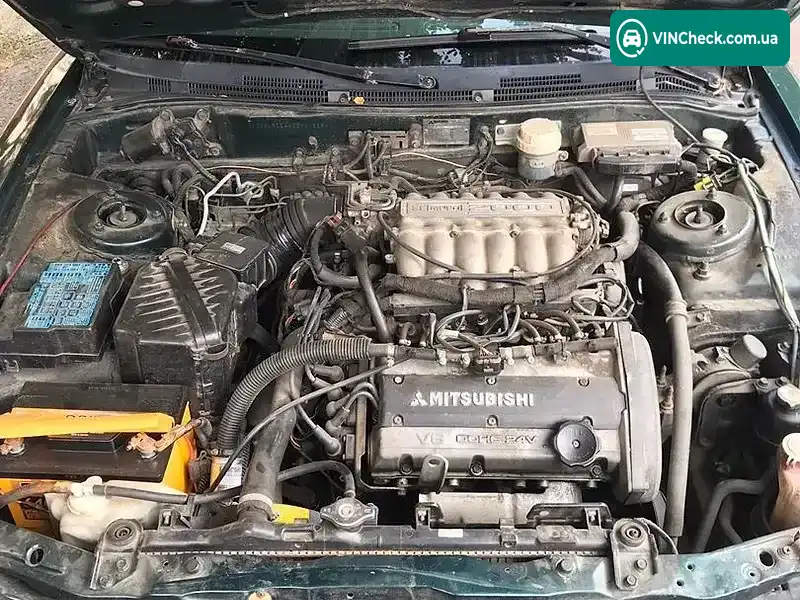 Mitsubishi Galant 1996, фото з оголошення 1 з 11, VIN JMBLNE54ATZ000558
