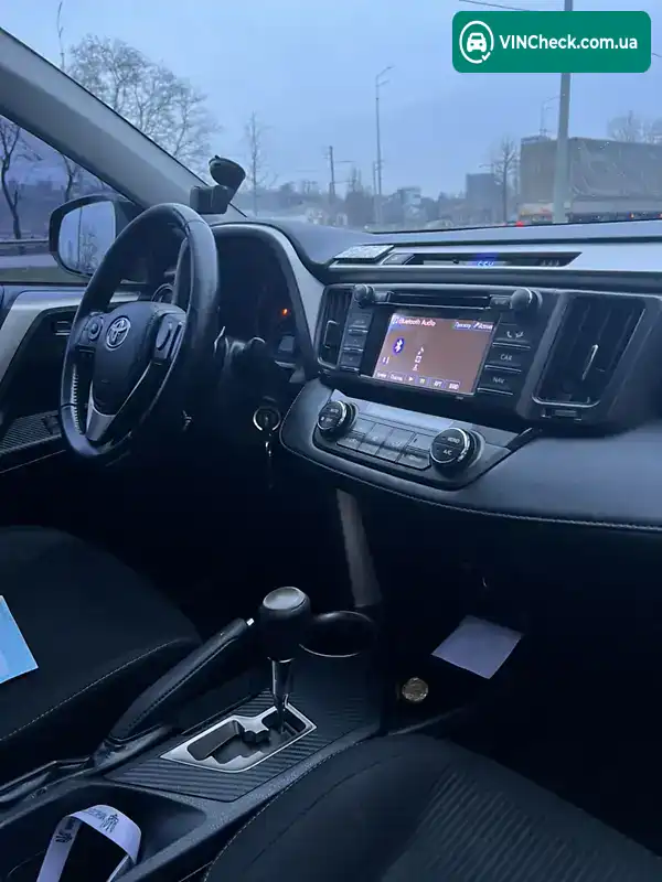 Toyota RAV4 2013, фото з оголошення 2 з 20, VIN JTMREREV10D004469