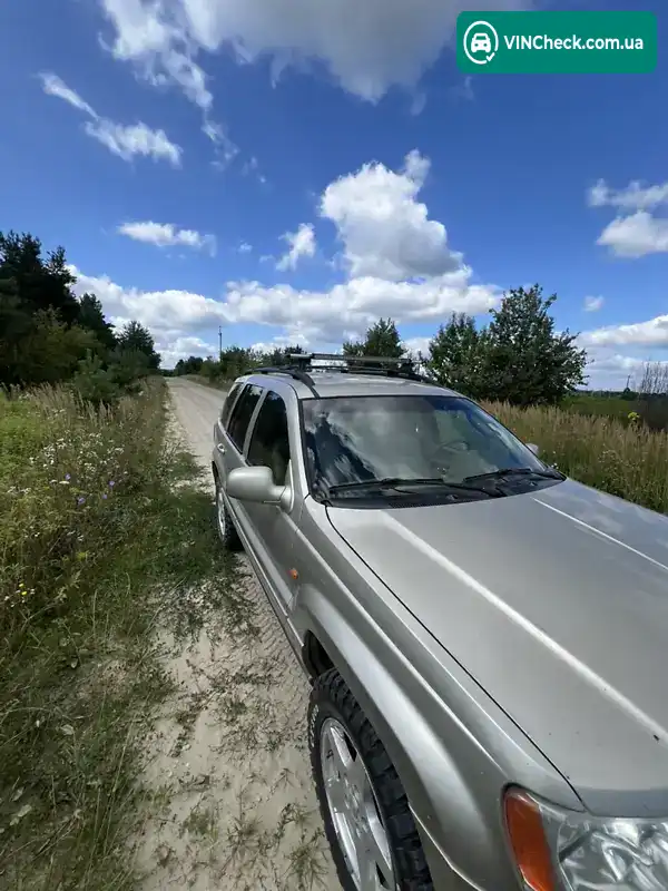 Jeep Grand Cherokee 2003, фото з оголошення 2 з 14, VIN 1J8G2E8A44Y130348