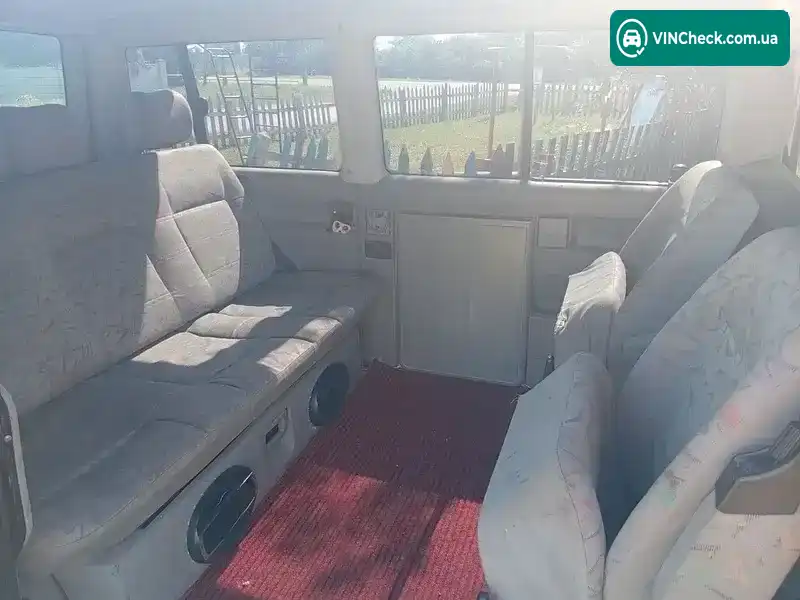 Volkswagen Multivan 1997, фото з оголошення 2 з 5, VIN WV2ZZZ70ZWH021007