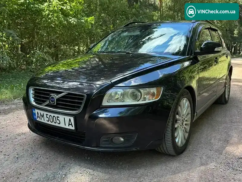 Volvo V50 2010, фото з оголошення 2 з 10, VIN YV1MW76F2A2562232