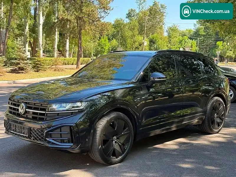 Volkswagen Touareg 2026, фото з оголошення 2 з 20, VIN WVGZZZCRXTD025461