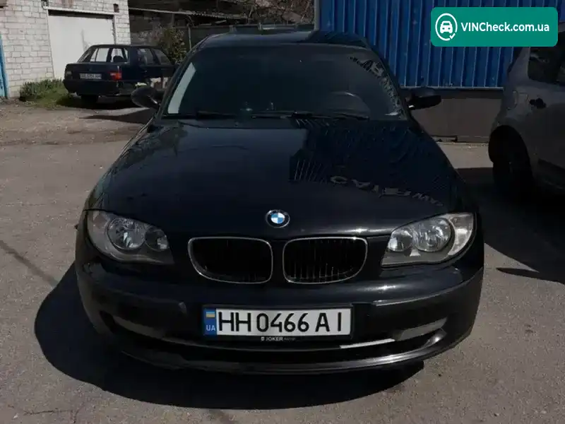 BMW 1 Series 2009, фото з оголошення 1 з 15, VIN WBAUH31020E329311