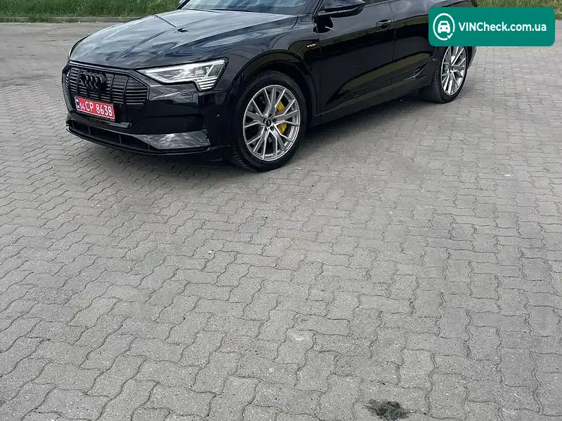 Audi e-tron 2020, фото з оголошення 2 з 20, VIN WA1VAAGE0MB016455