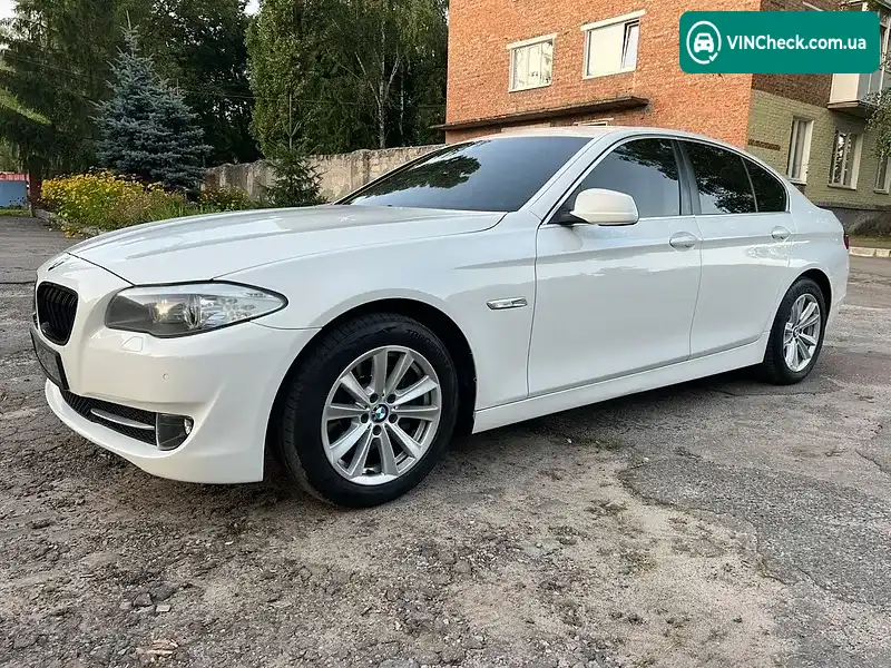 BMW 5 Series 2012, фото з оголошення 2 з 18, VIN WBAFW15030DY48547
