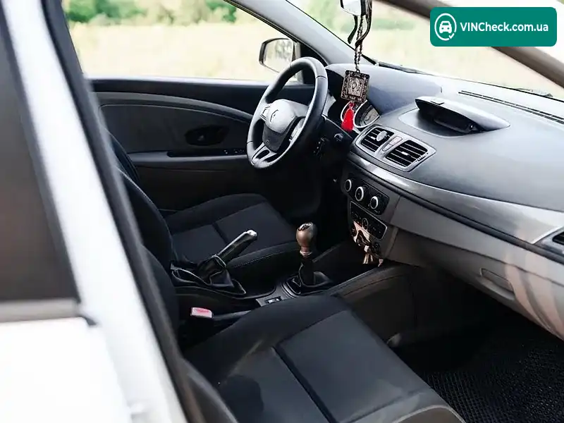 Renault Megane 2011, фото з оголошення 2 з 20, VIN VF1BZ1G0646002433