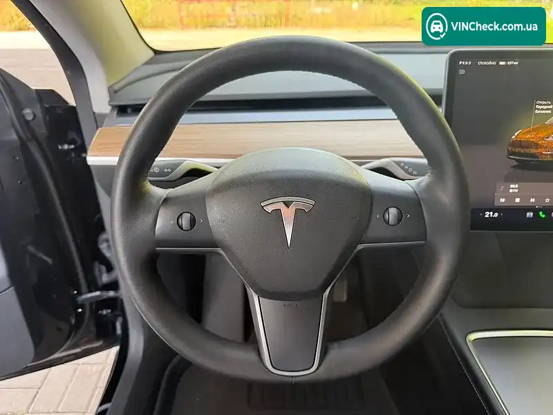 Tesla Model Y 2023, фото з оголошення 2 з 20, VIN 7SAYGDEE2PA166042