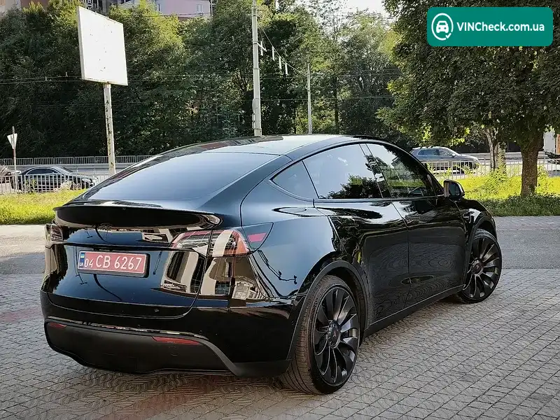 Tesla Model Y 2022, фото з оголошення 2 з 20, VIN 7SAYGDEF0NF513697