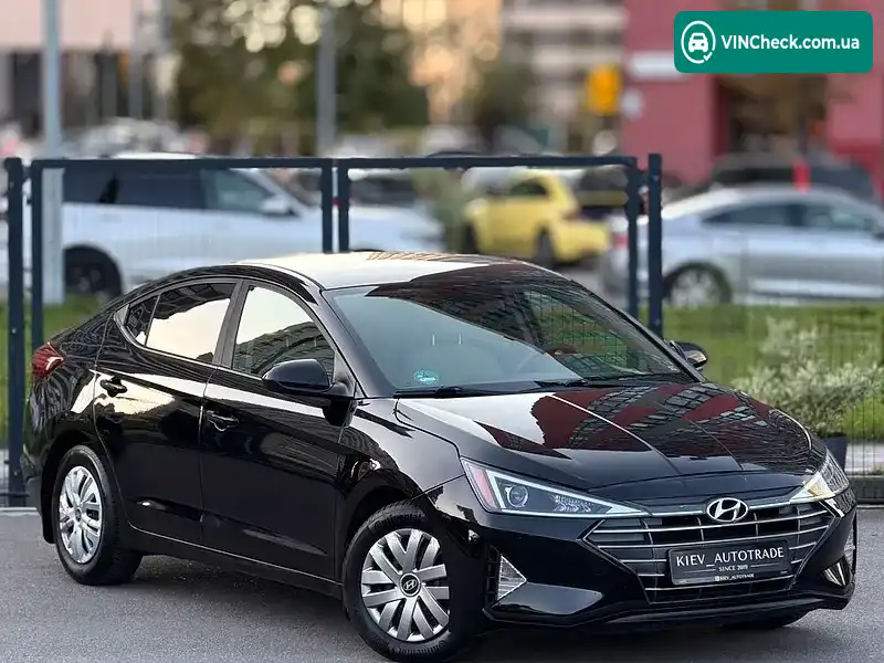 Hyundai Elantra 2018, фото з оголошення 2 з 20, VIN KMHD74LF2KU851485