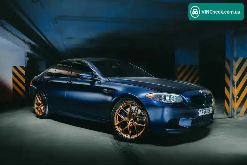 BMW M5 2013, фото з оголошення 1 з 18, VIN WBSFV91090DW96924