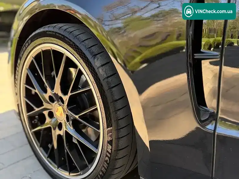 Porsche Panamera 2018, фото з оголошення 1 з 20, VIN WP0ZZZ97ZJL134343