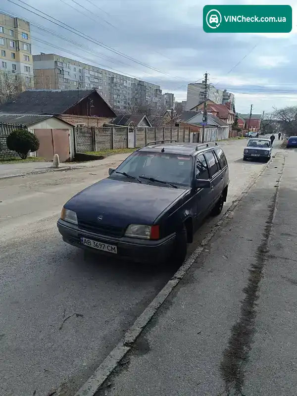Opel Kadett 1989, фото з оголошення 1 з 10, VIN W0L000046K2547996