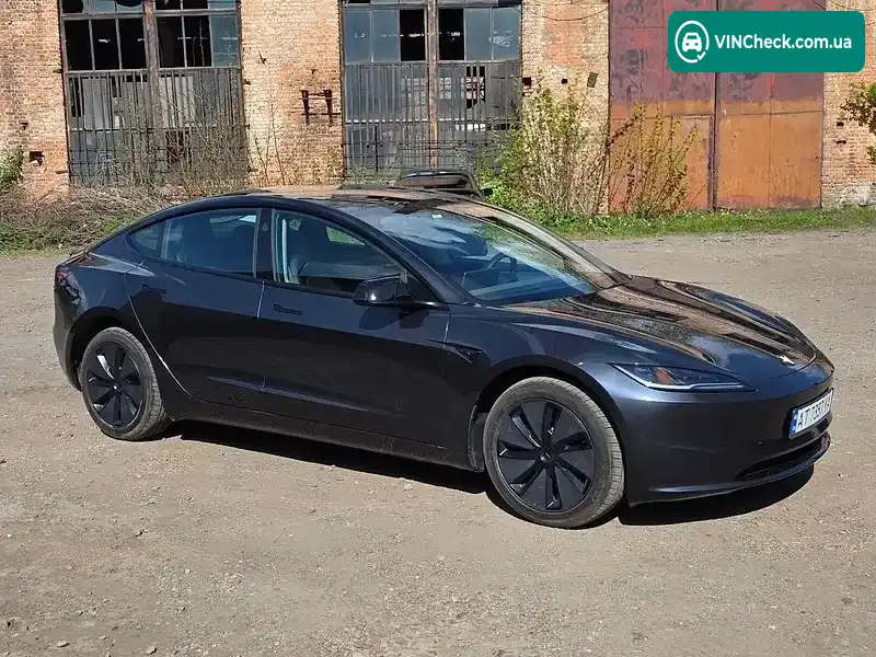 Tesla Model 3 2025, фото з оголошення 2 з 10, VIN 5YJ3E1EA1SF004021