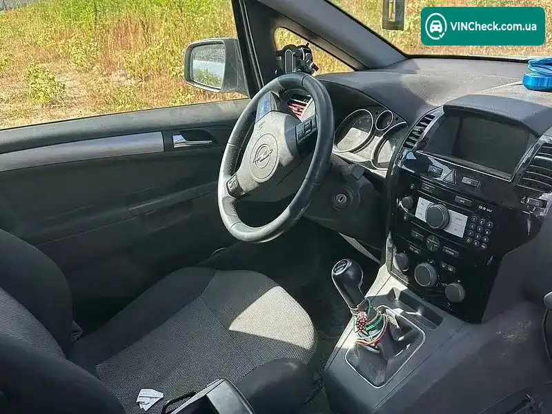 Opel Zafira 2011, фото з оголошення 2 з 17, VIN W0L0AHM75B2106735