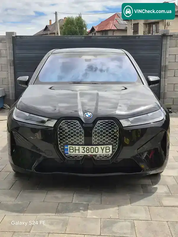 BMW iX 2023, фото з оголошення 1 з 21, VIN WB523CF03RCP89714