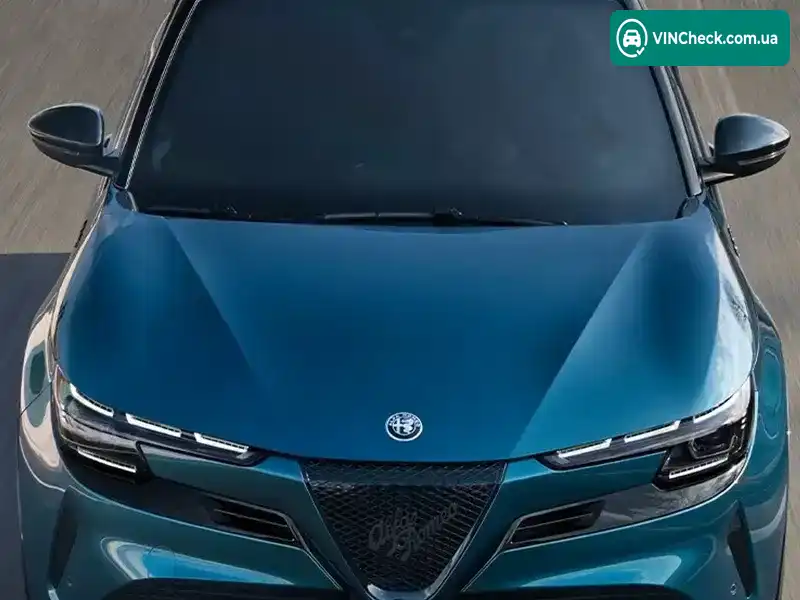 Alfa Romeo Junior 2025, фото з оголошення 1 з 21, VIN ZAA5AVAT6RJA15100