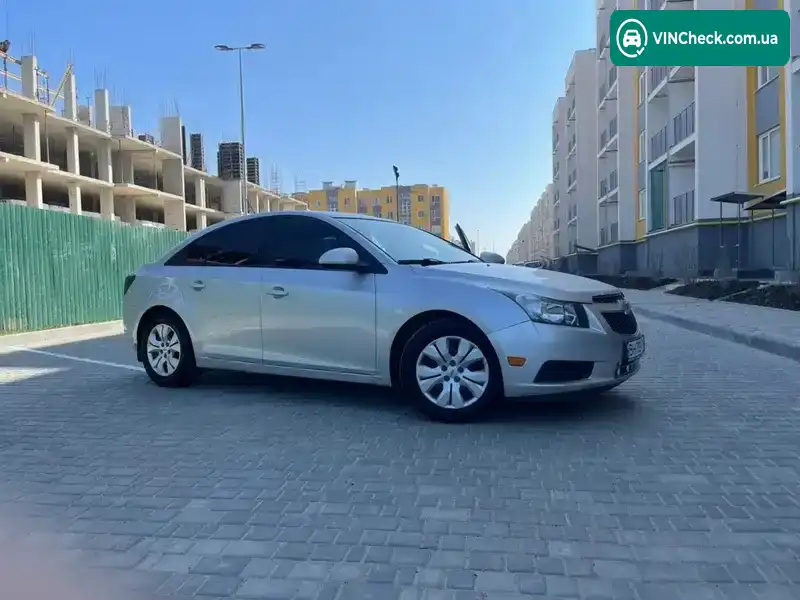 Chevrolet Cruze 2013, фото з оголошення 2 з 17, VIN 1G1PA5SH6E7206457