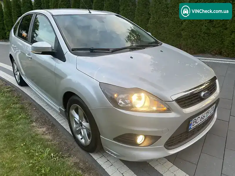 Ford Focus 2010, фото з оголошення 2 з 20, VIN WF0PXXGCDPAT33904