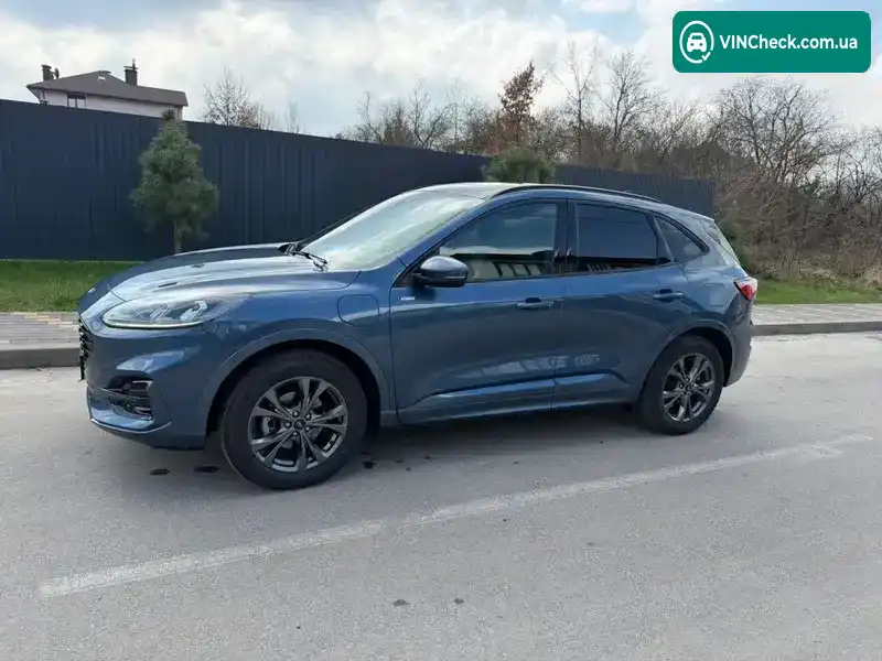Ford Kuga 2022, фото з оголошення 2 з 21, VIN WF0FXXWPMHNA02708