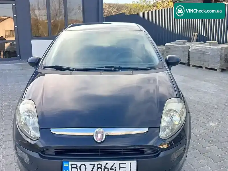 Fiat Punto 2011, фото з оголошення 2 з 20, VIN ZFA19900001769950