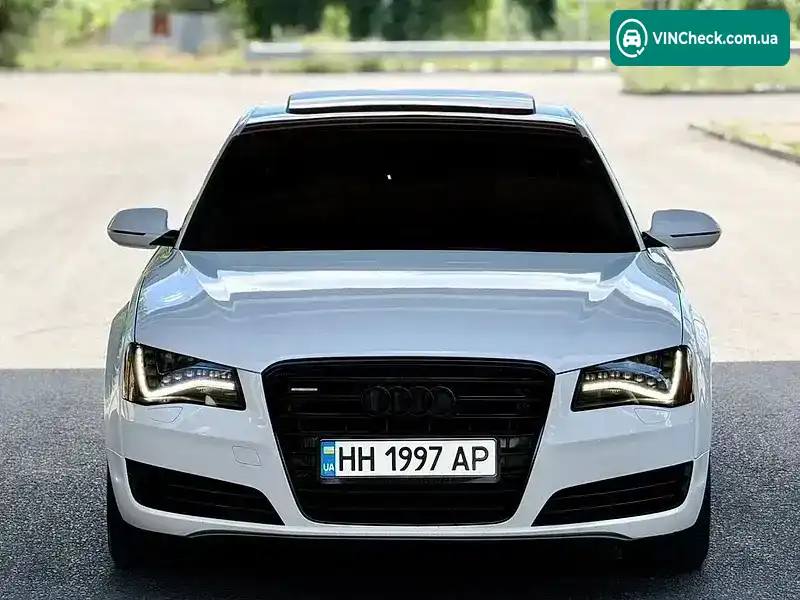 Audi A8 2012, фото з оголошення 1 з 20, VIN WAUAGAFD5DN006334