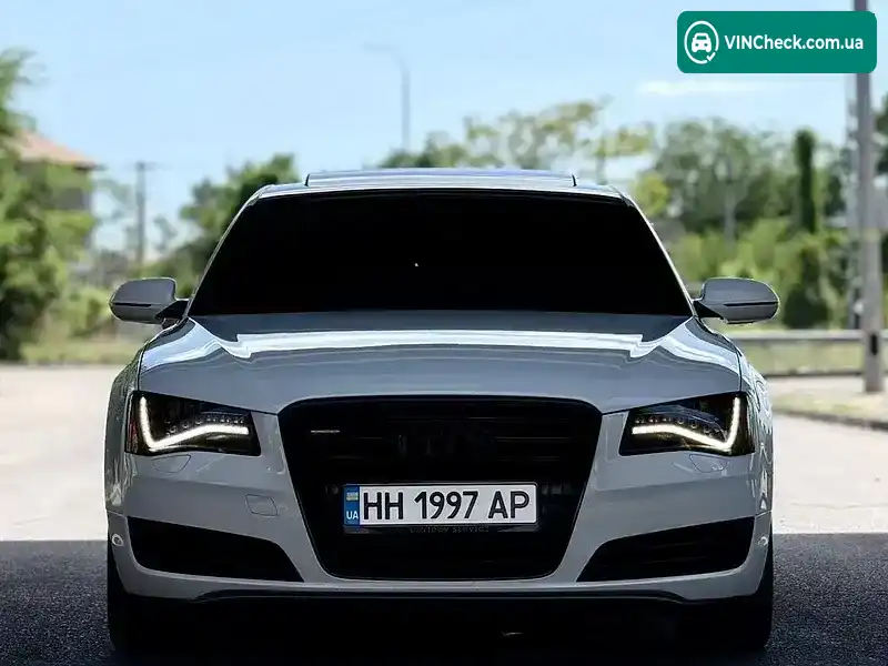 Audi A8 2012, фото з оголошення 2 з 20, VIN WAUAGAFD5DN006334