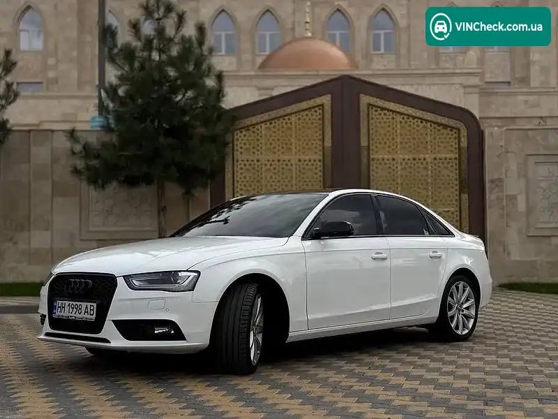 Audi A4 2015, фото з оголошення 1 з 20, VIN WAUZZZ8K1FN045545
