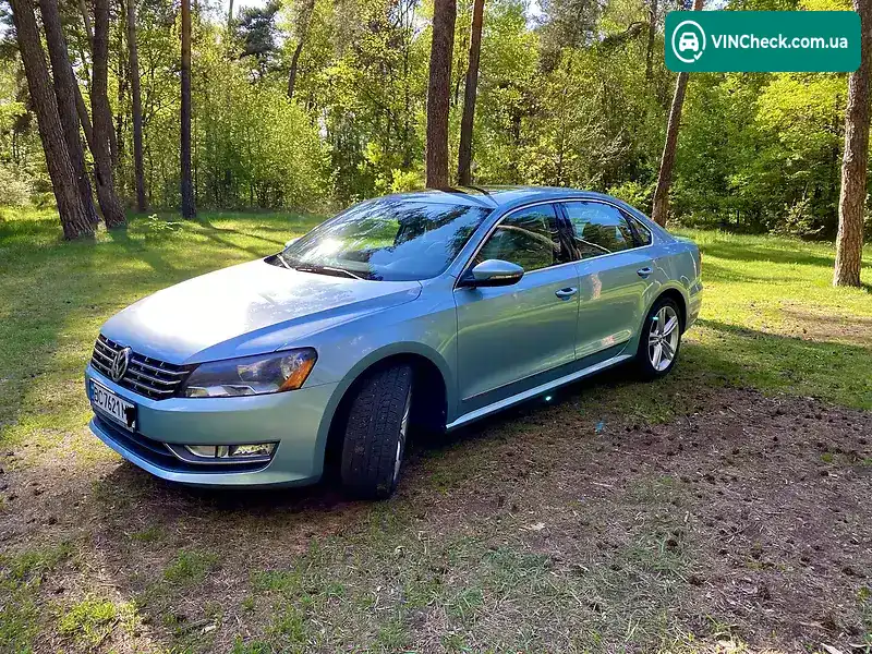 Volkswagen Passat 2012, фото з оголошення 2 з 20, VIN 1VWCN7A39DC009670