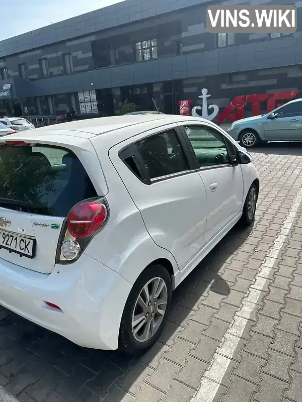 Chevrolet Spark 2015, фото з оголошення 1 з 16, VIN KL8CL6S06FC818935