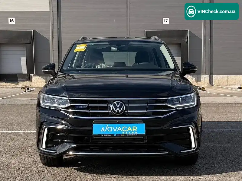 Volkswagen Tiguan 2024, фото з оголошення 2 з 20, VIN LSVYW60T5R2136038