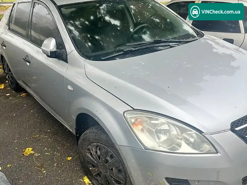 Kia Ceed 2008, фото з оголошення 2 з 7, VIN Y6LFF24238L004060