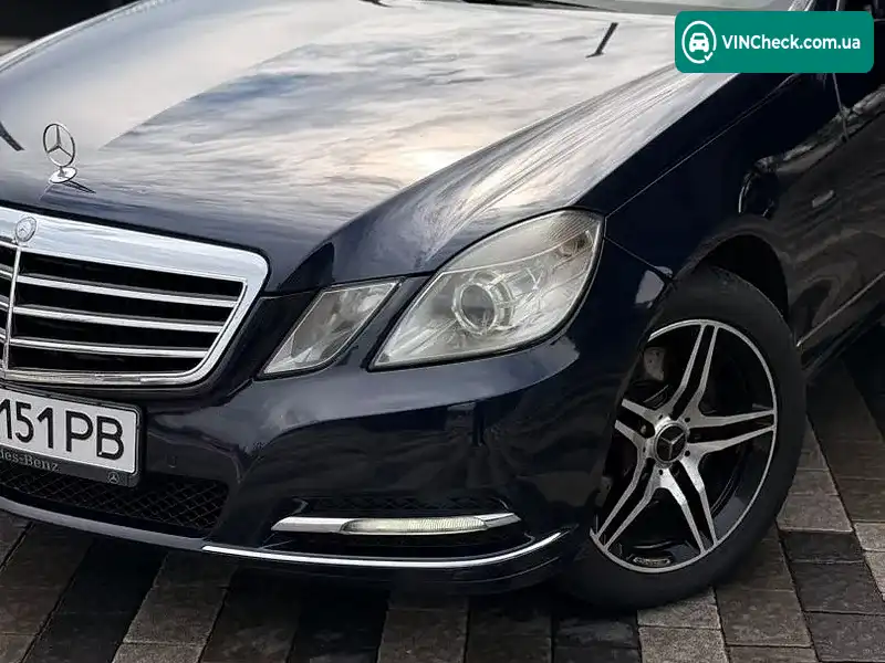 Mercedes-Benz E-Class 2011, фото з оголошення 2 з 20, VIN WDDHF2EB1CA573047