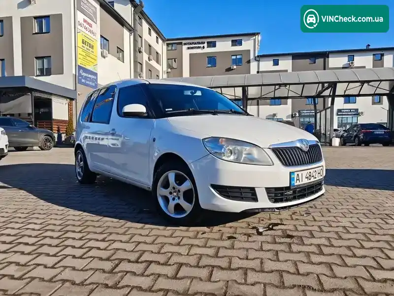Skoda Roomster 2013, фото з оголошення 1 з 9, VIN TMBNJ25J8E5021995