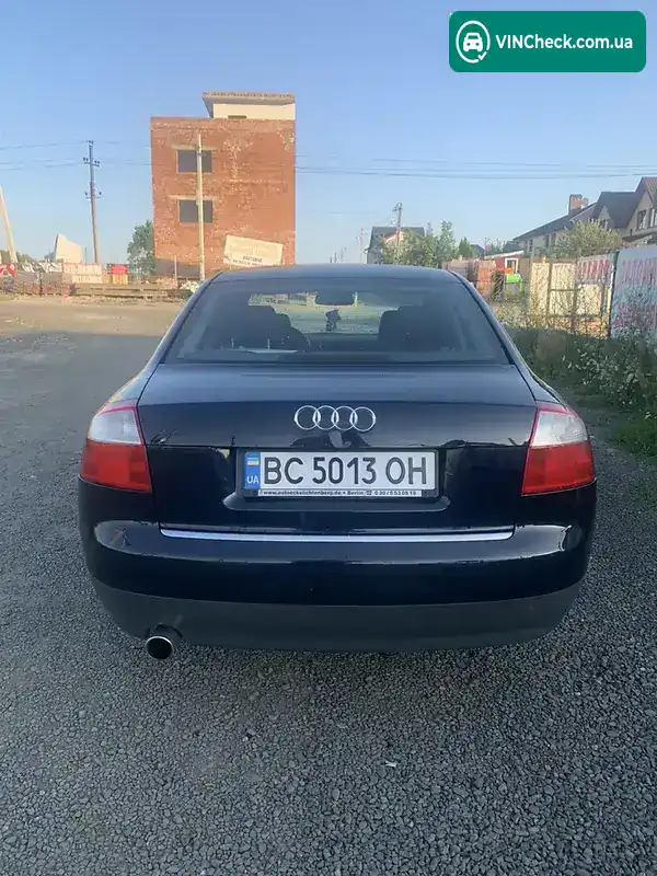 Audi A4 2003, фото з оголошення 2 з 8, VIN WAUZZZ8E14A021244