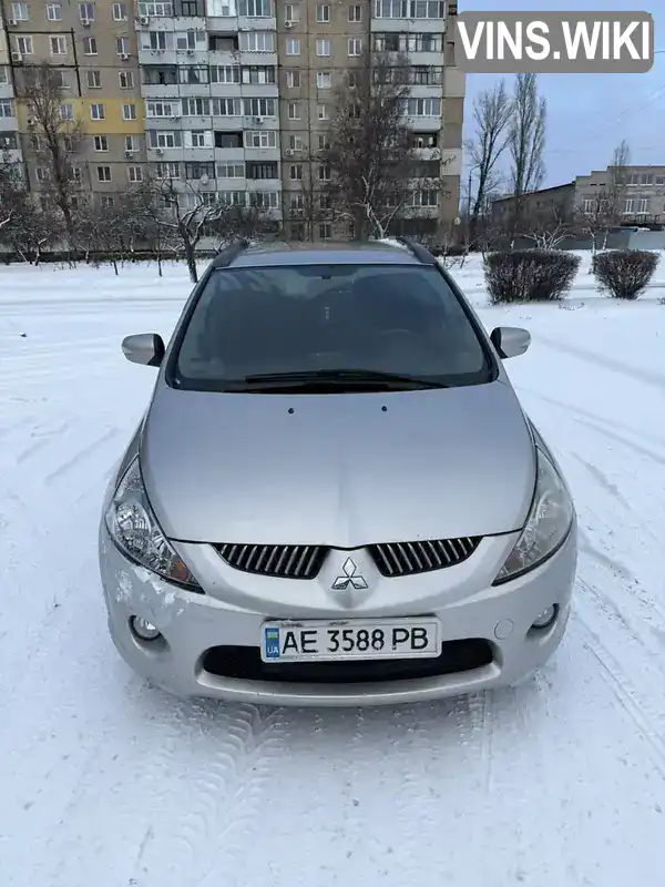 Mitsubishi Grandis 2007, фото з оголошення 2 з 14, VIN JMBLRNA4W8Z000361