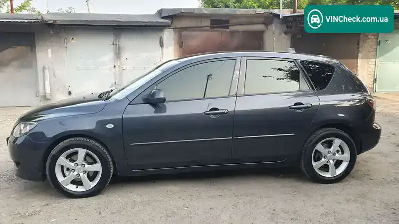 Mazda 3 2005, фото з оголошення 2 з 18, VIN JMZBK14Z261327525