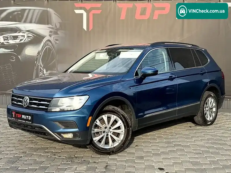 Volkswagen Tiguan 2018, фото з оголошення 2 з 20, VIN 3VV2B7AX8JM010007