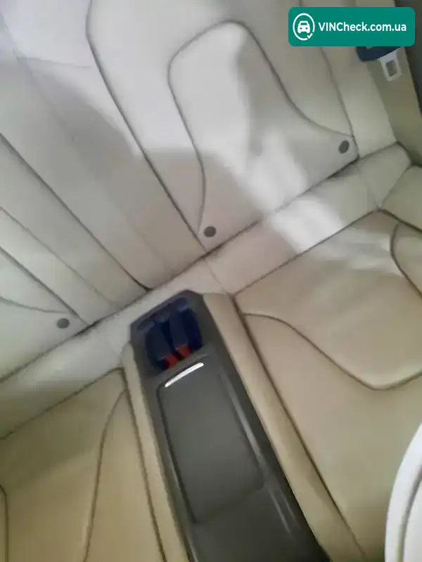 Audi A5 2011, фото з оголошення 2 з 11, VIN WAULFAFH8CN000296