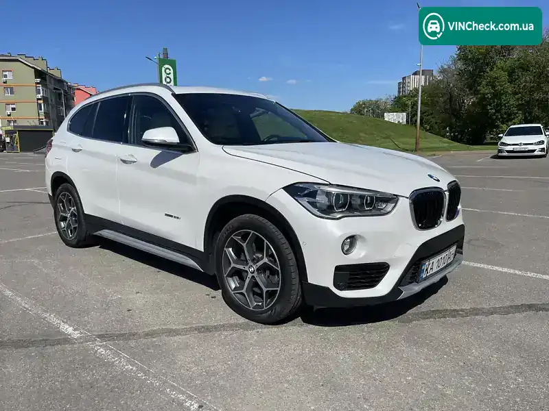BMW X1 2017, фото з оголошення 2 з 20, VIN WBXHU7C35H5H37446