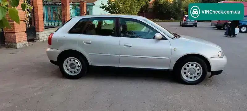 Audi A3 2000, фото з оголошення 2 з 20, VIN WAUZZZ8LZYA473738