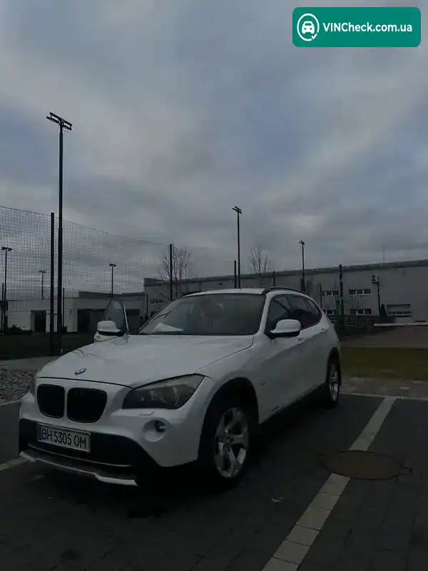 BMW X1 2010, фото з оголошення 1 з 10, VIN WBAVP11030VP28269