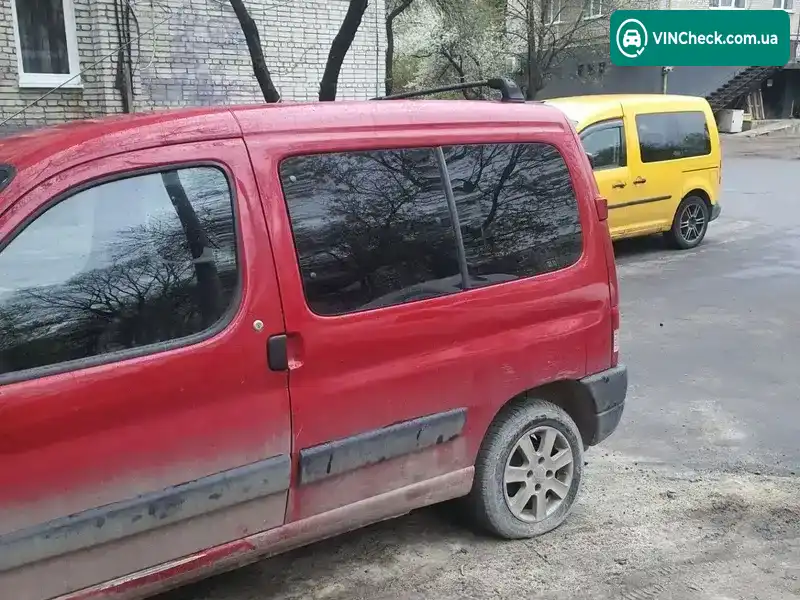 Peugeot Partner 2010, фото з оголошення 2 з 5, VIN VF3GJKFWCAX509825