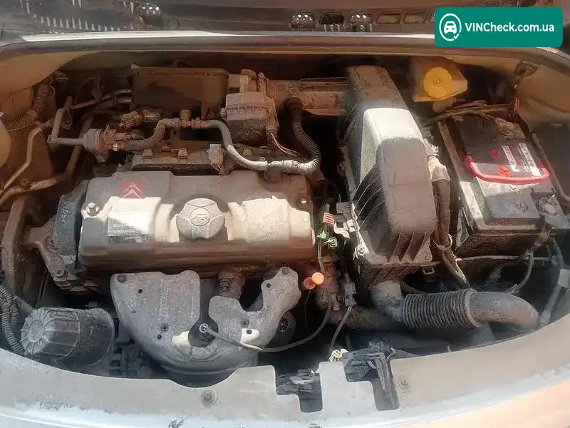 Citroen C3 2003, фото з оголошення 2 з 11, VIN VF7FCKFVE26642209