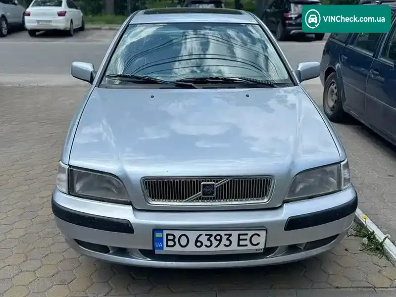 Volvo S40 1997, фото з оголошення 2 з 11, VIN YV1VS1606VF127235
